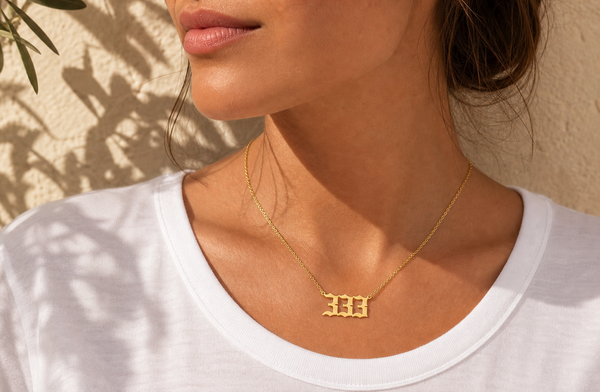 Collar Número de la Suerte 🍀 $4 | Acero Dorado | 333 y Más